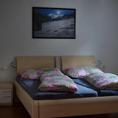 Apartment Glusavinahuesle
