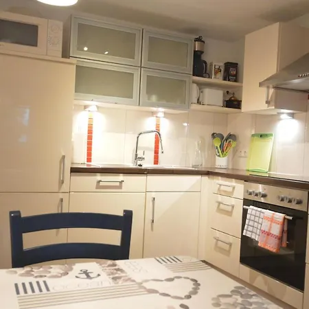 Apartament Glusavinahuesle