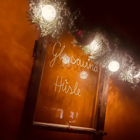 Glusavinahuesle Lägenhet *